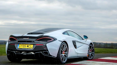 McLaren 570 GT Sportpack – rear quarter