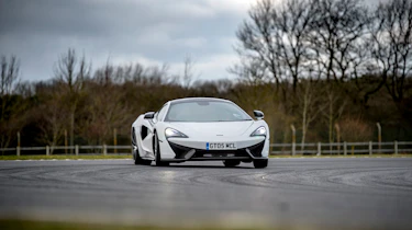 McLaren 570 GT Sportpack – front