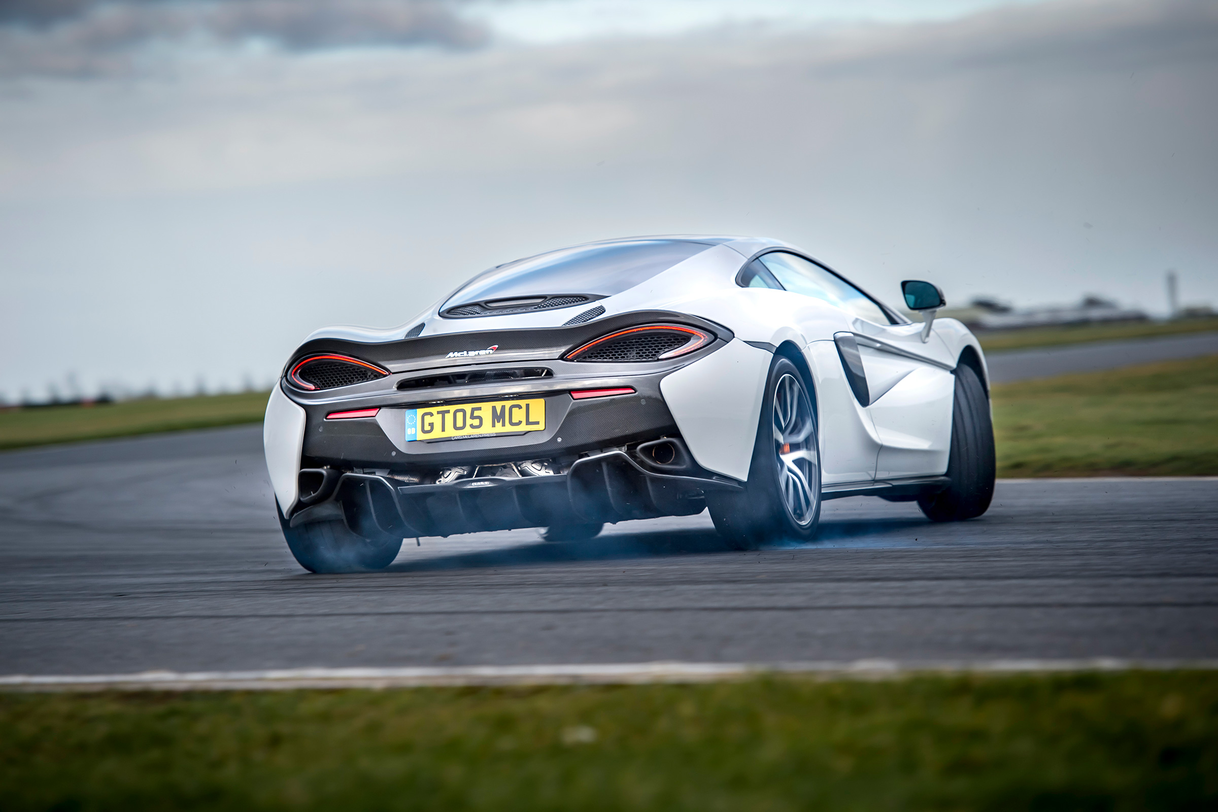McLaren 570 GT Sportpack – rear