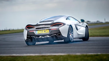 McLaren 570 GT Sportpack – rear
