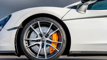 McLaren 570 GT Sportpack – wheel