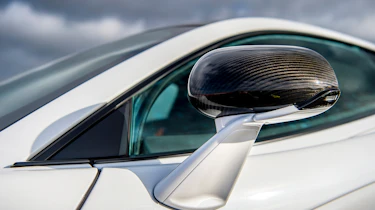 McLaren 570 GT Sportpack – wing mirror
