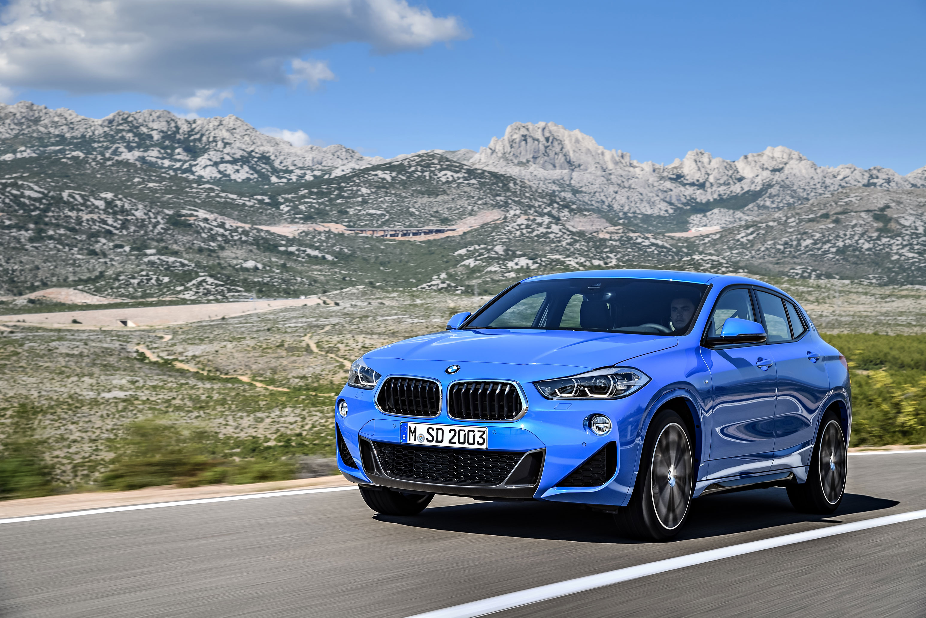 BMW X2 – Front