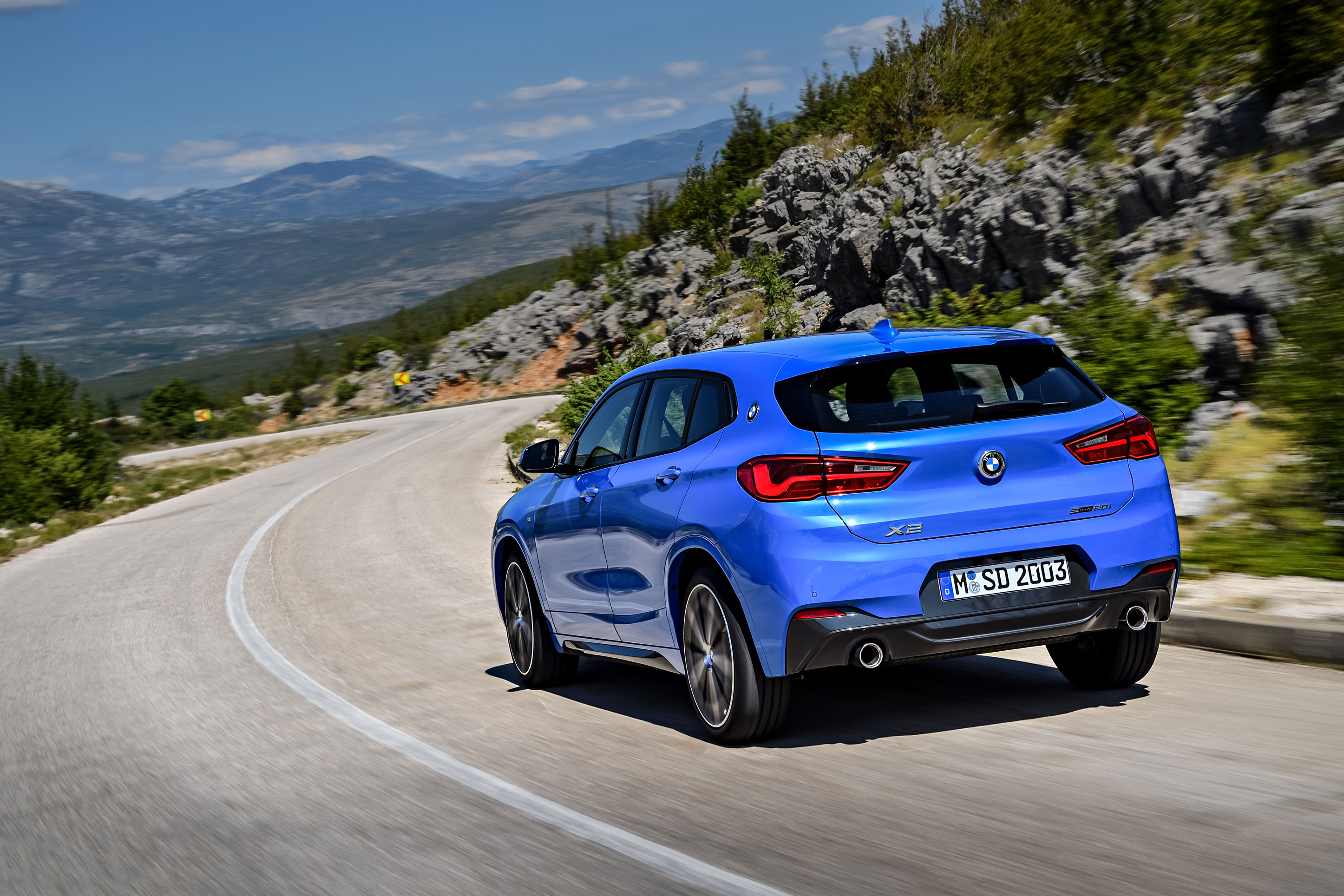 BMW X2 – Rear