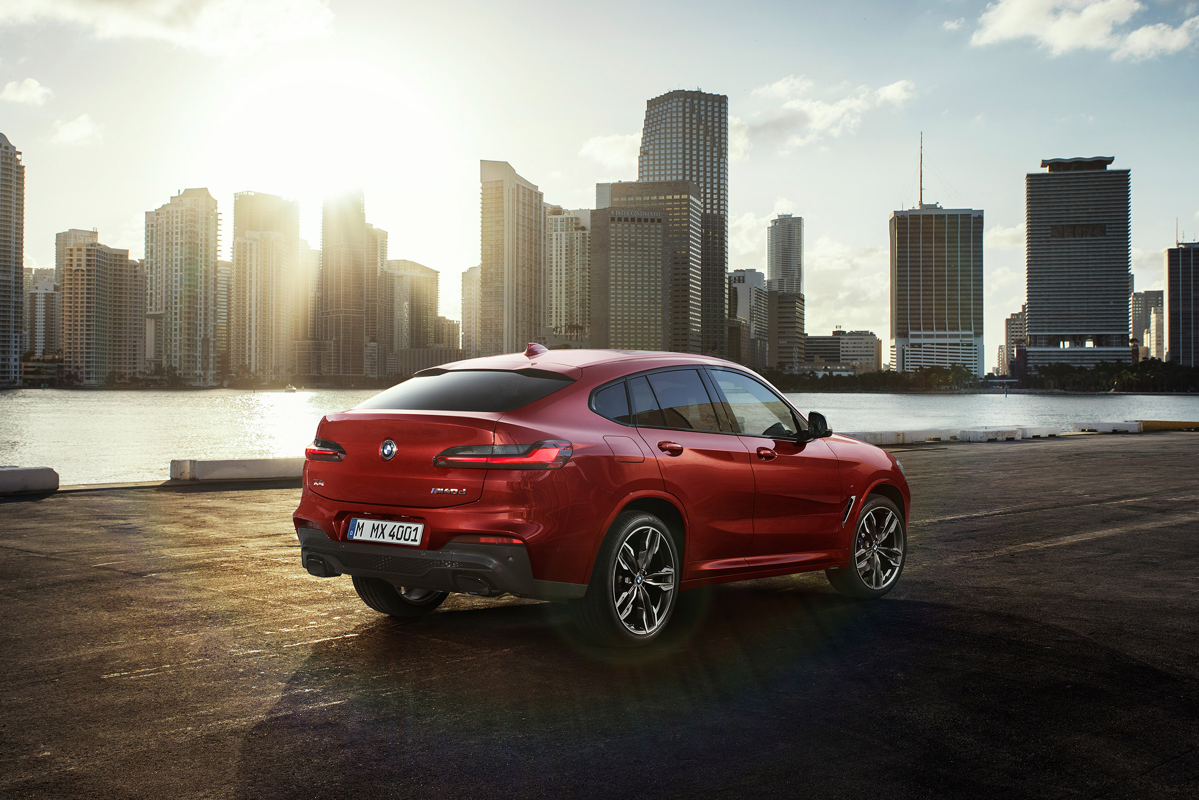 BMW X4 M40d - rear quarter static