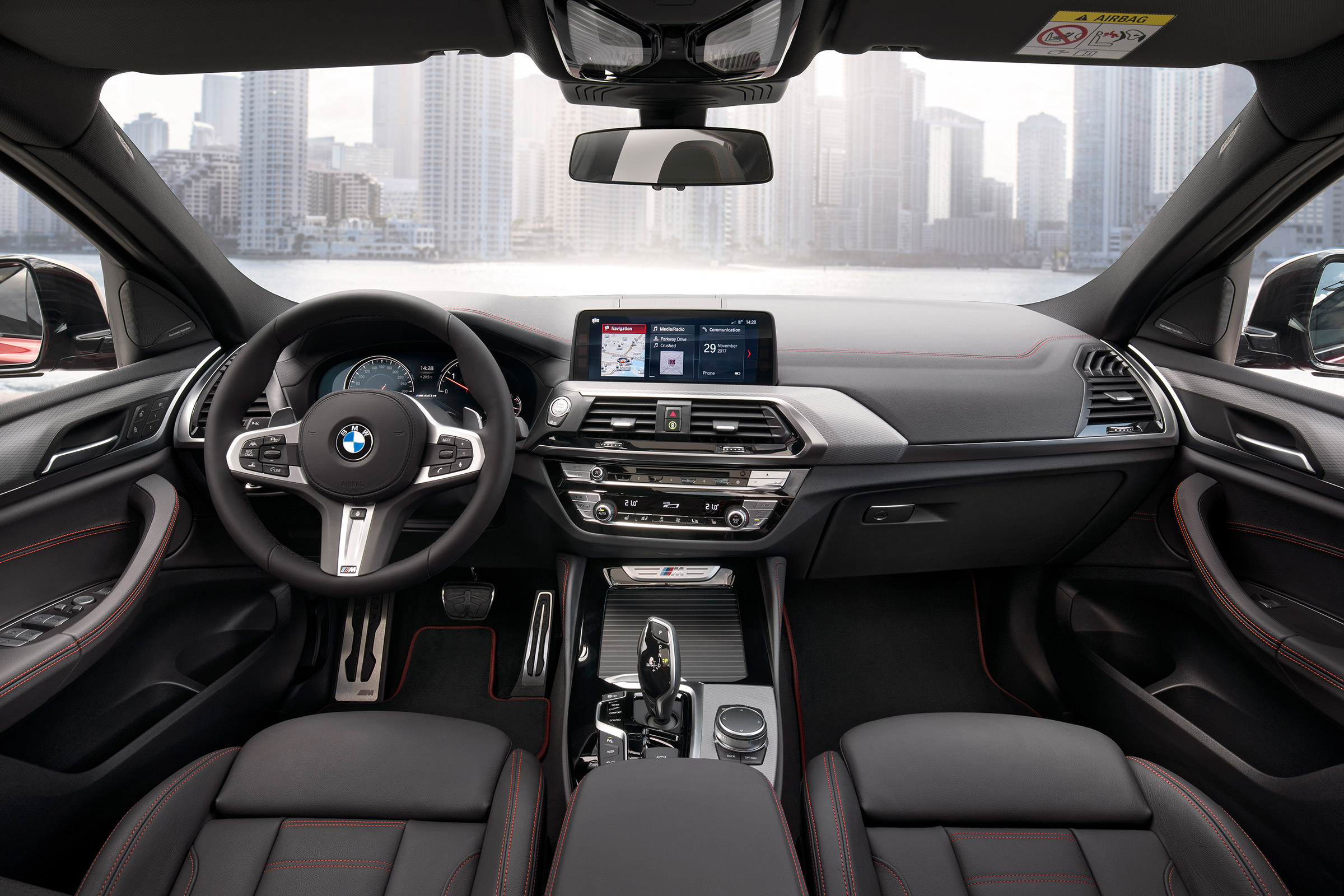BMW X4 M40d - interior