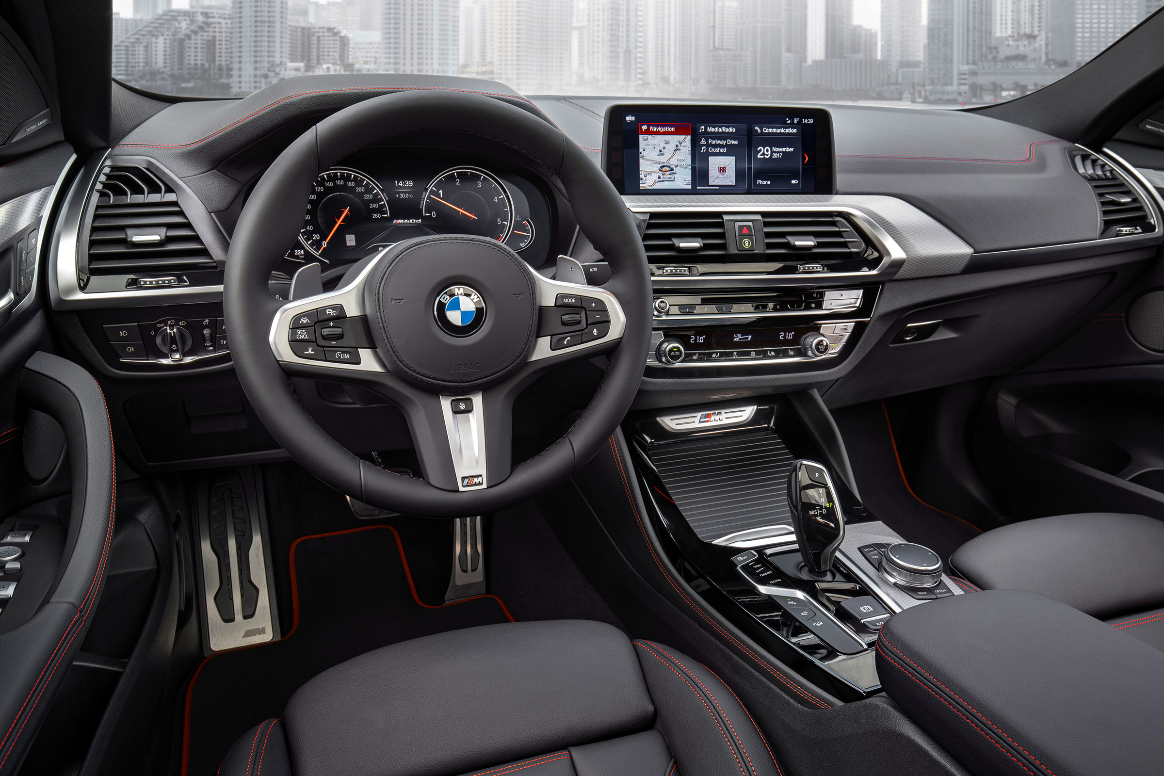BMW X4 M40d - dash