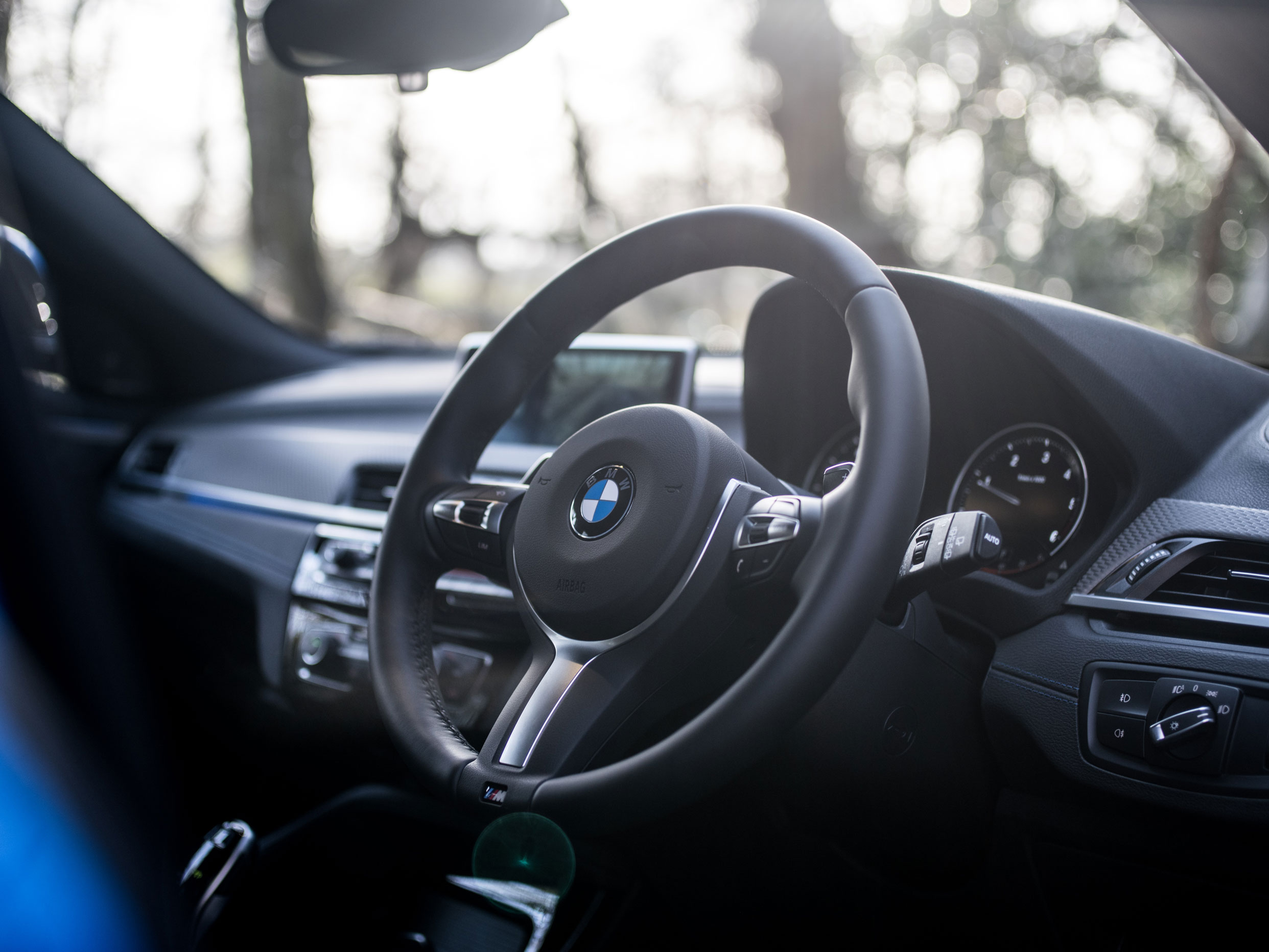 BMW X2 – Steering wheel