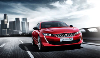 Peugeot 508 saloon - front