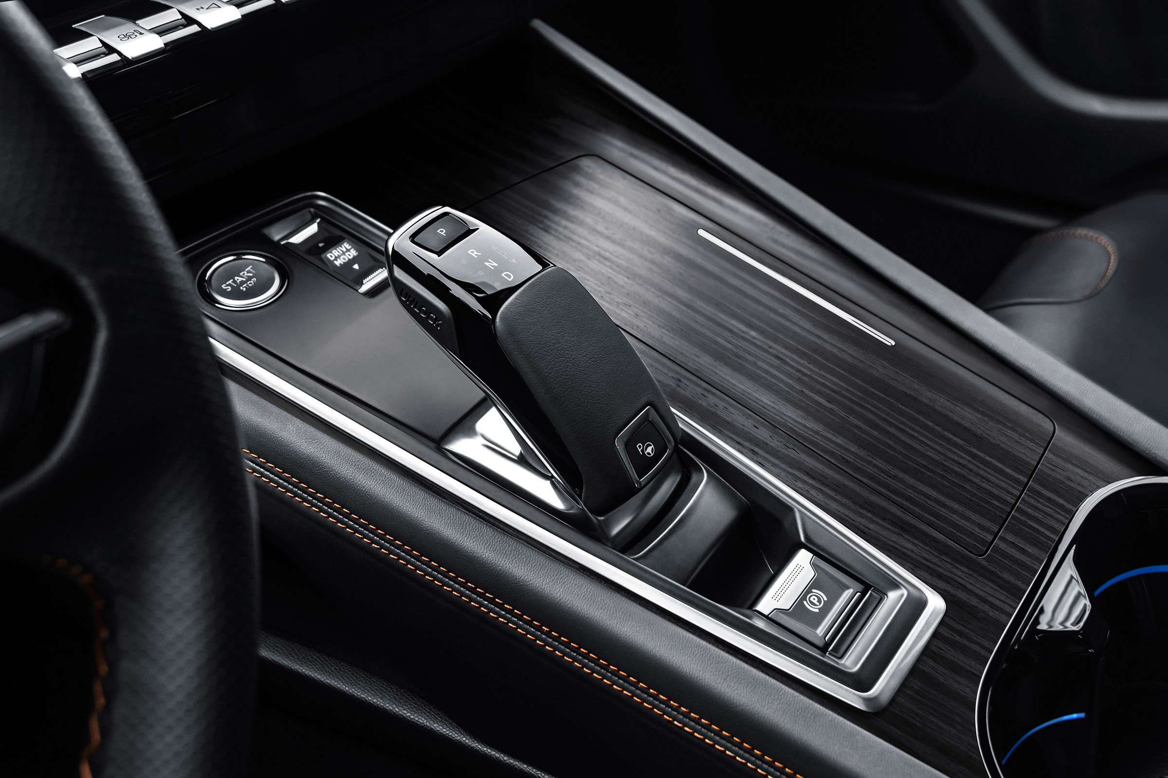 Peugeot 508 saloon - interior