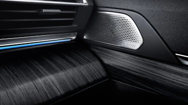 Peugeot 508 saloon -door