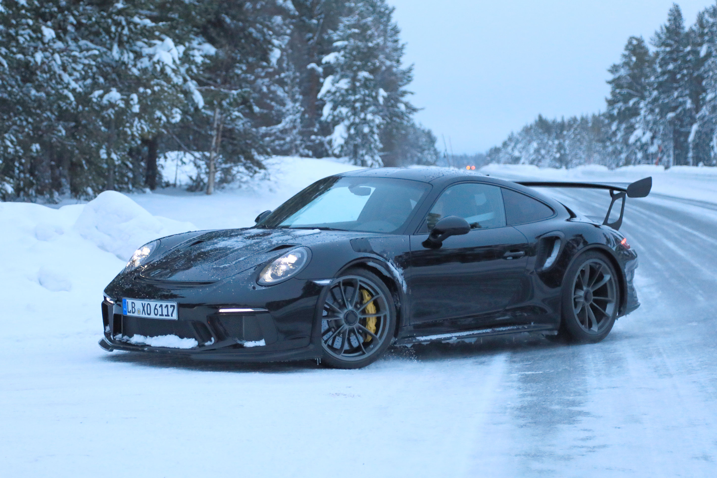 2018 Porsche 911 GT3 RS prototype - Front