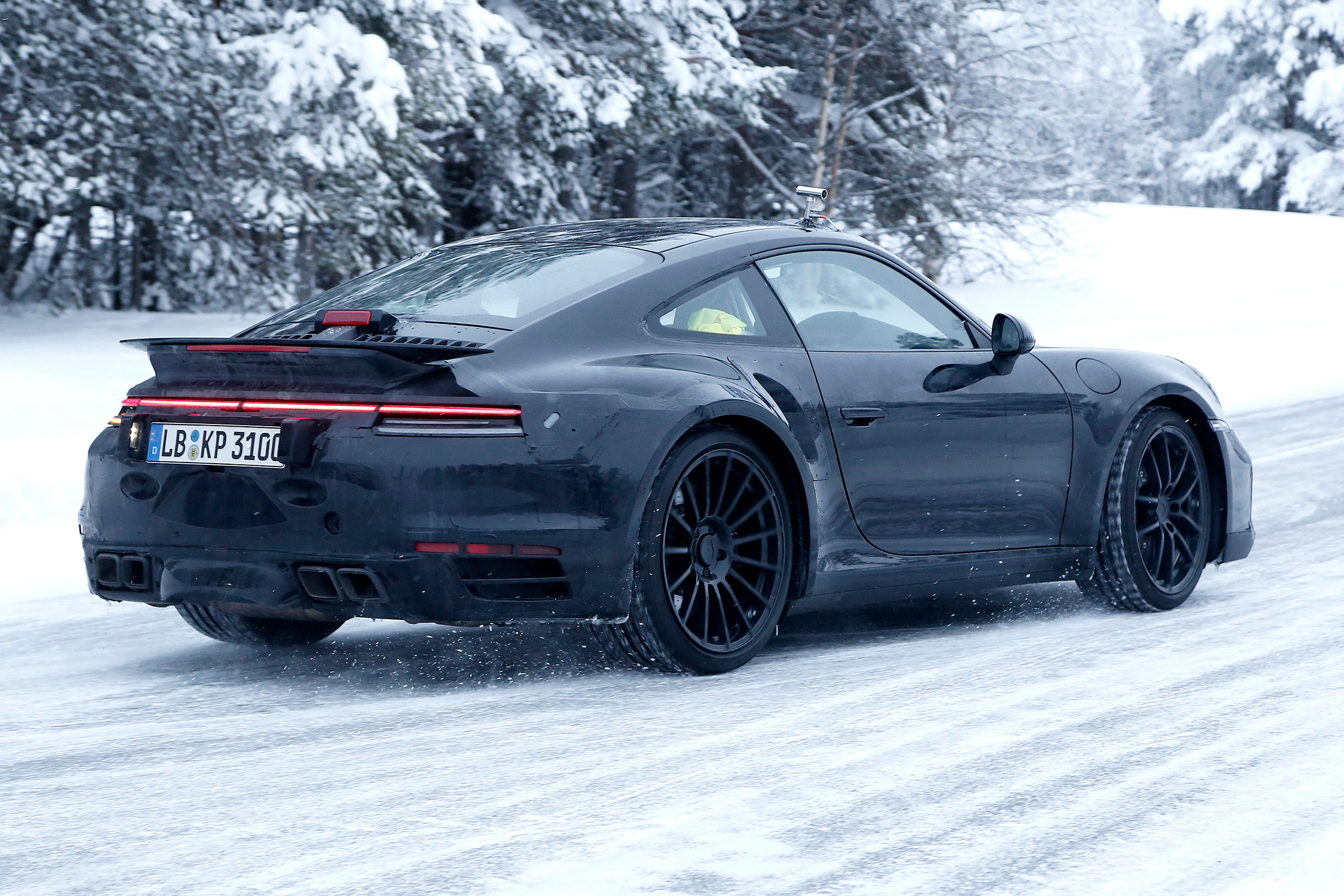 Porsche 911 Turbo spy