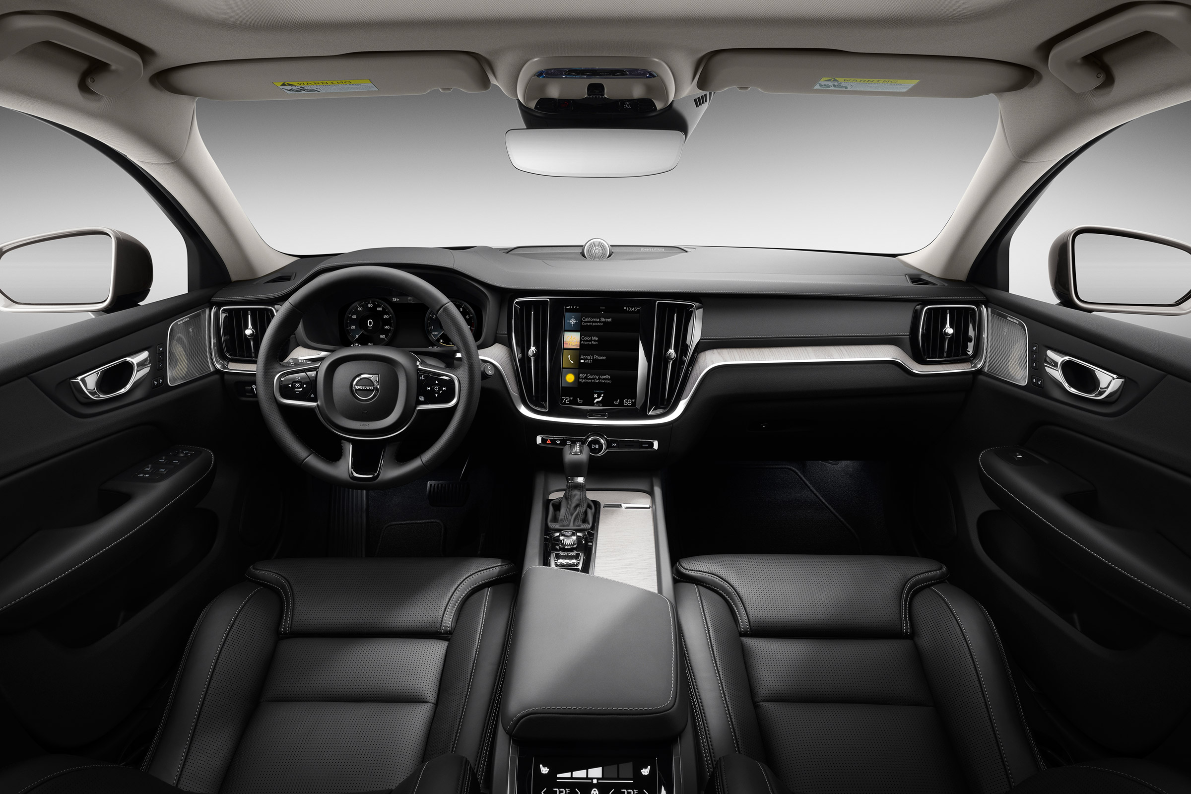 Volvo V60 press - dash