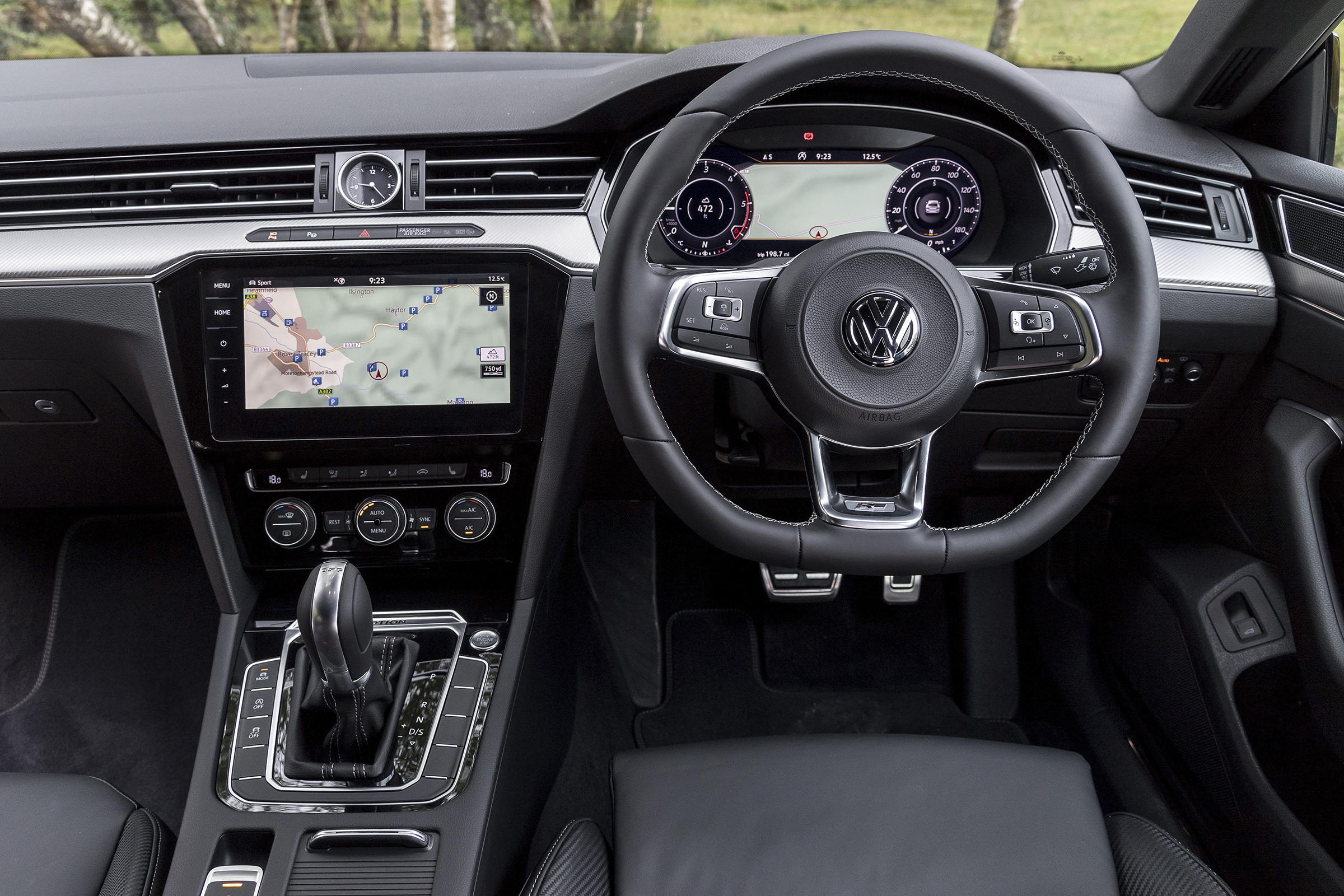 Volkswagen Arteon – cabin