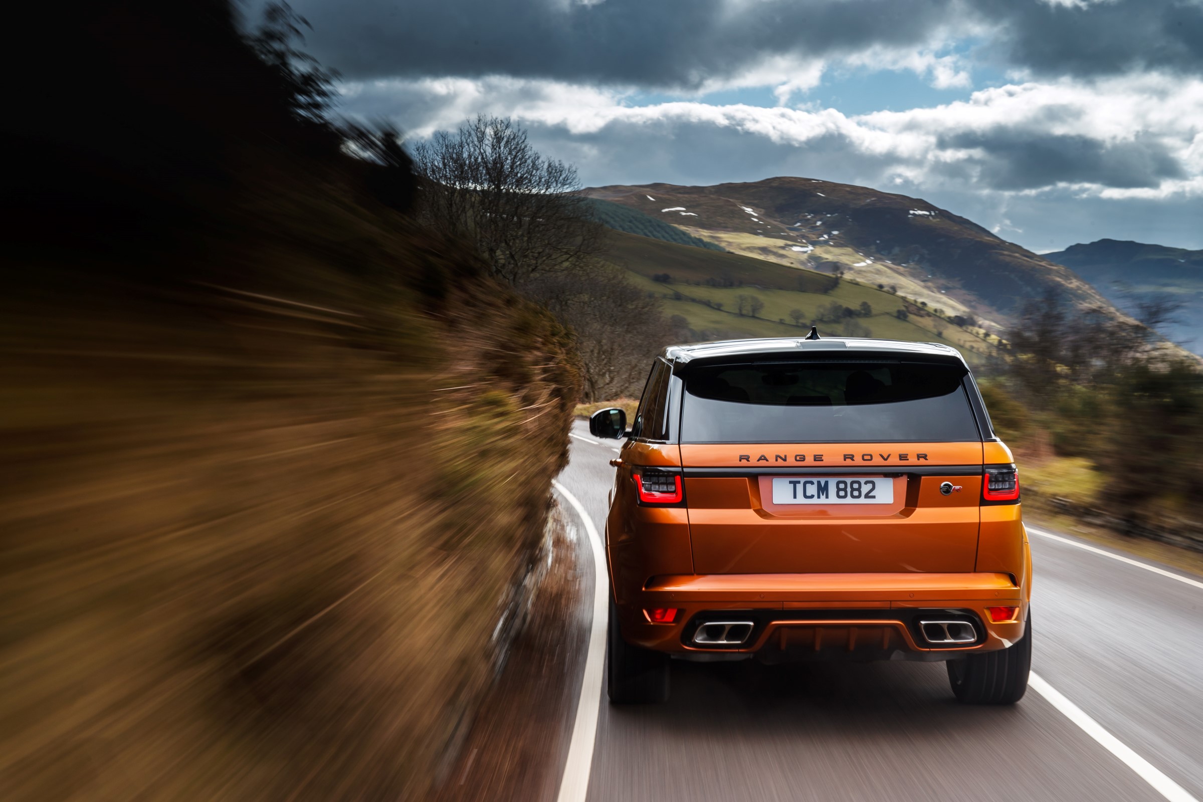 Range Rover Sport SVR rear scenic