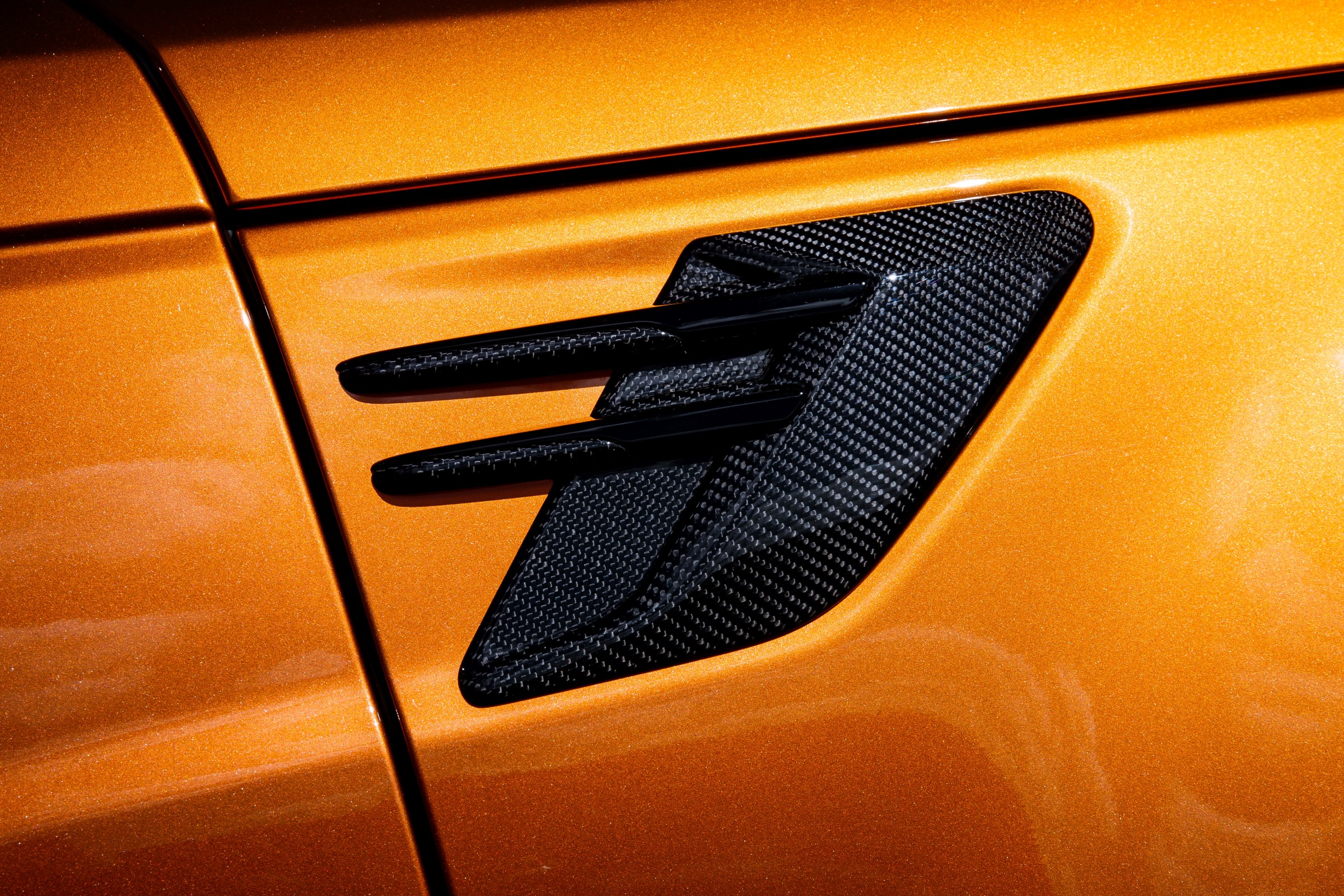 Range Rover Sport SVR vent