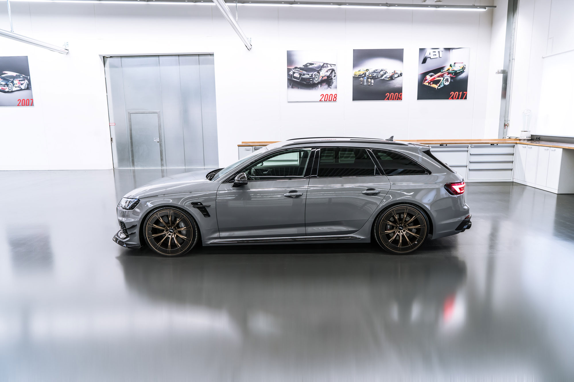 Abt RS4-R
