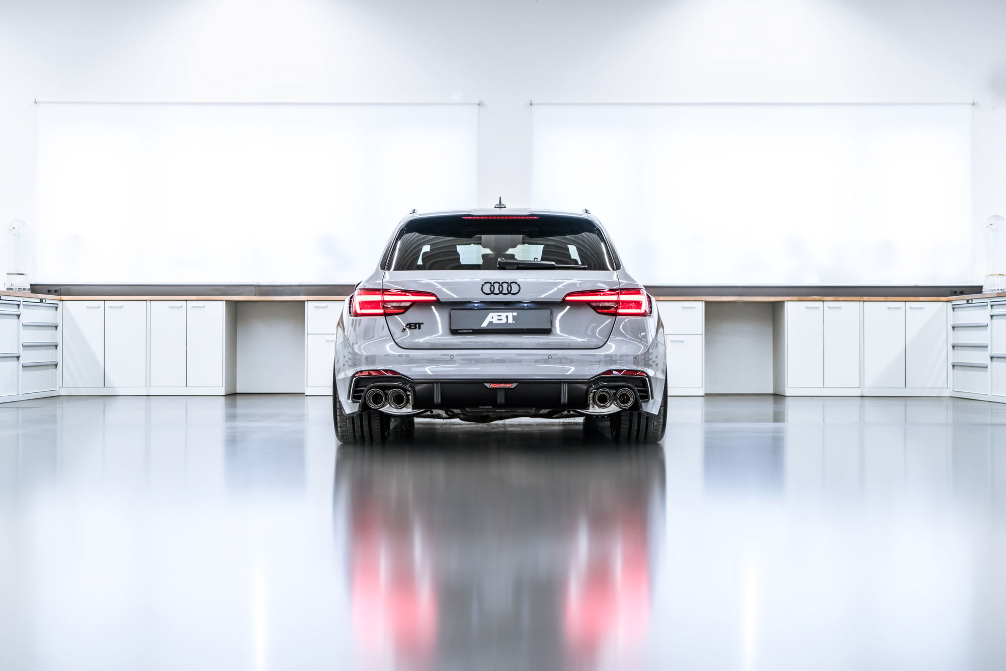 Abt RS4-R