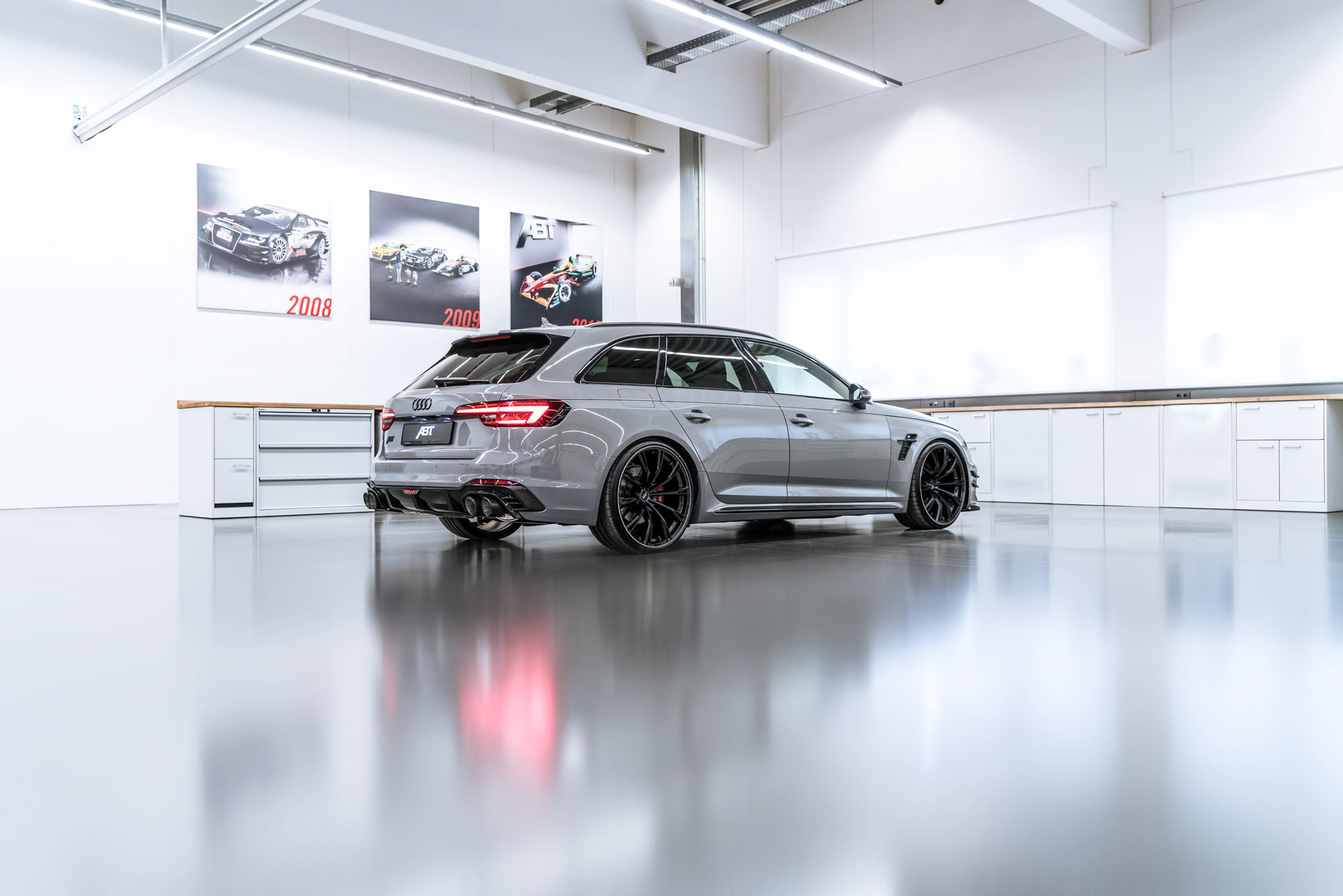 Abt RS4-R