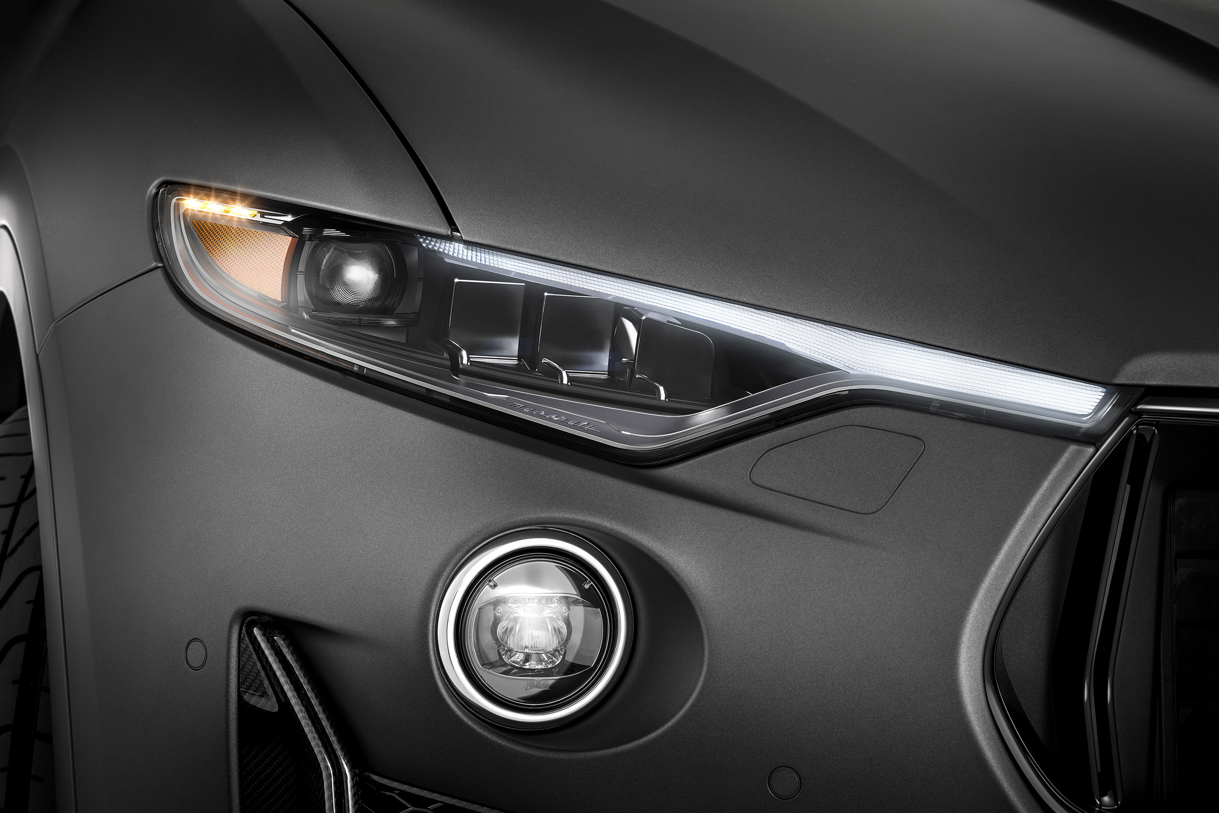 Maserati Levante Trofeo - lighting