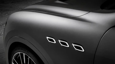 Maserati Levante Trofeo - intakes