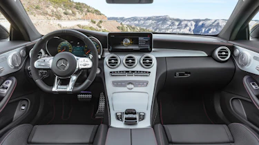 Mercedes-AMG C43 Coupe - dash