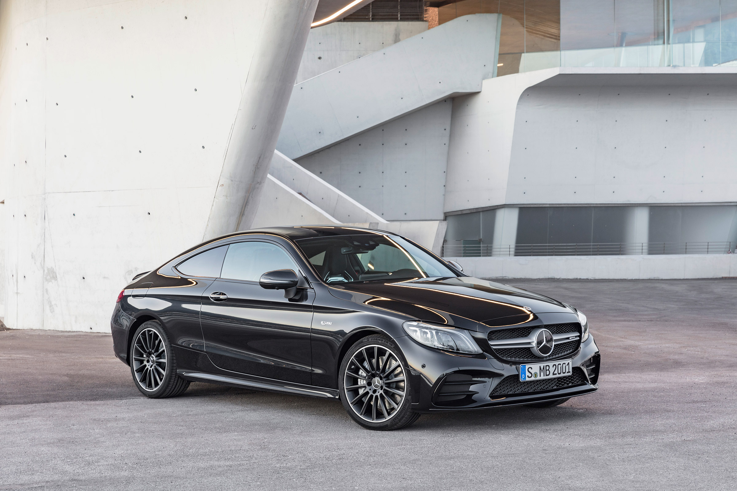 Mercedes-AMG C43 Coupe - front quarter