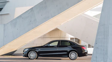 2018 Mercedes-AMG C43 saloon