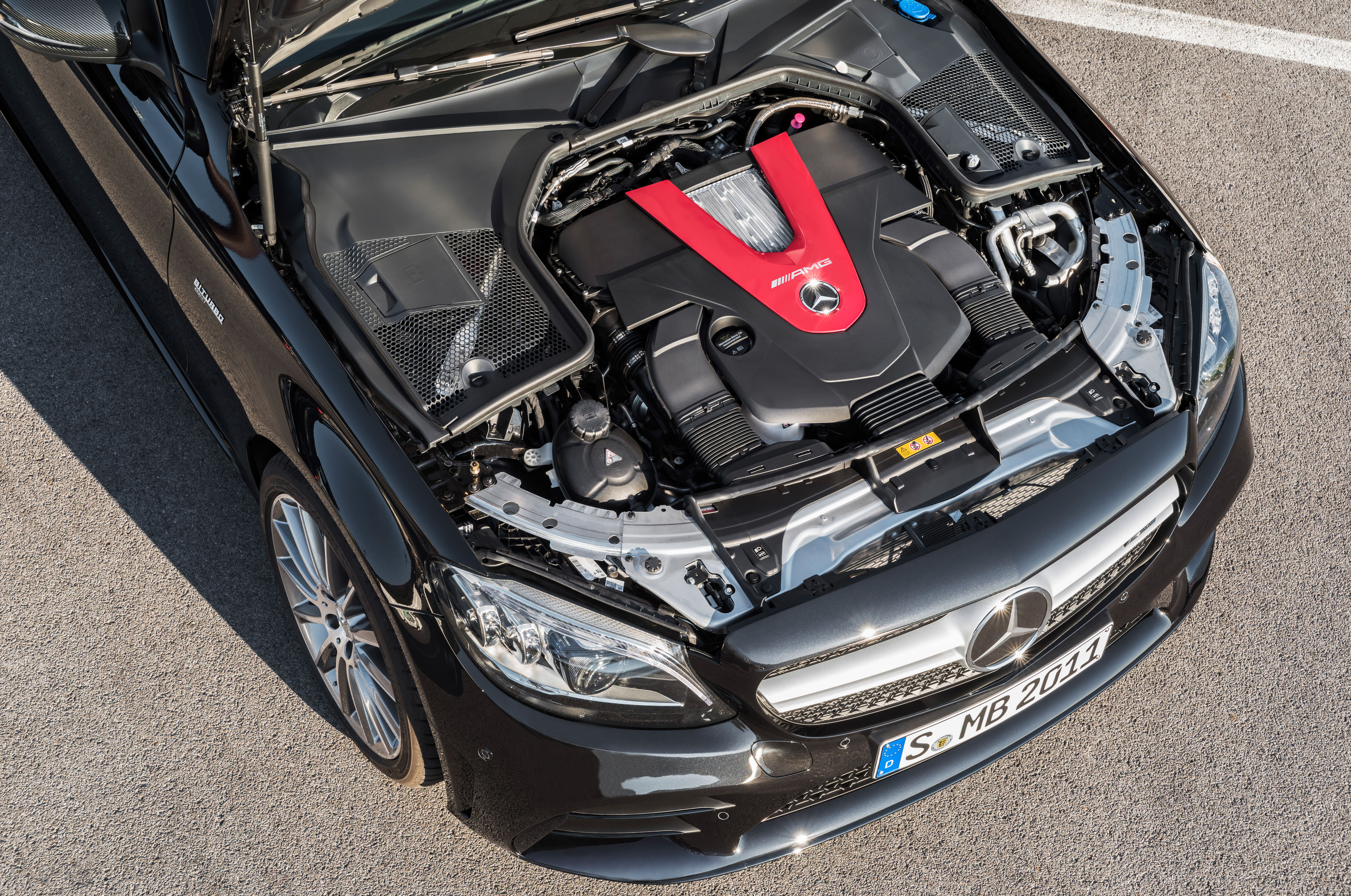 2018 Mercedes-AMG C43 saloon
