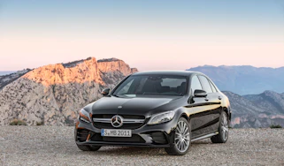 2018 Mercedes-AMG C43 saloon