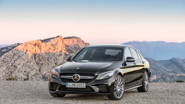 2018 Mercedes-AMG C43 saloon