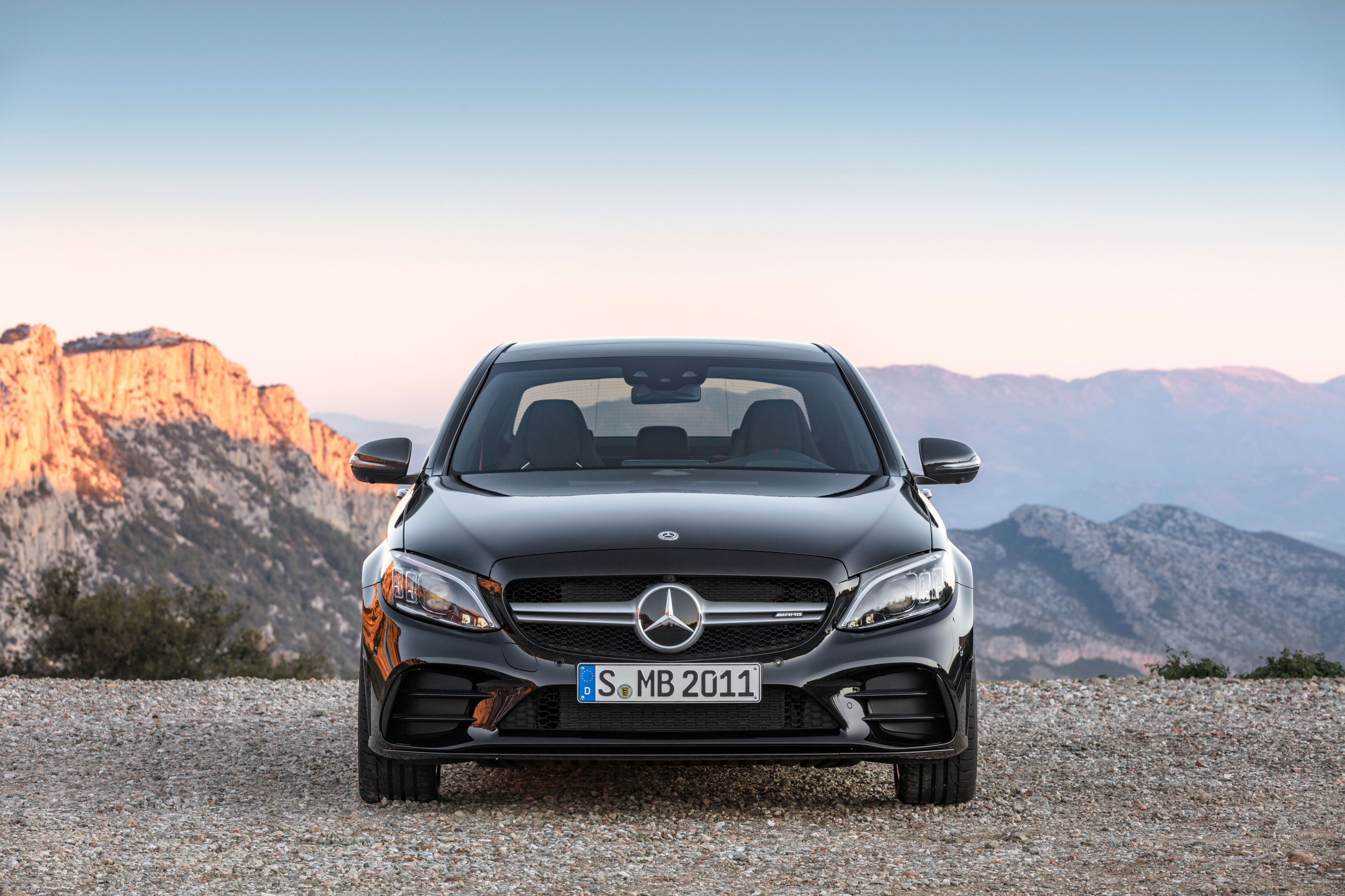 2018 Mercedes-AMG C43 saloon