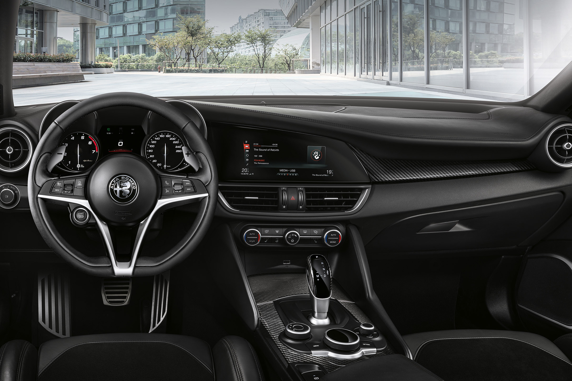 Alfa Romeo Giulia QV NRING - interior