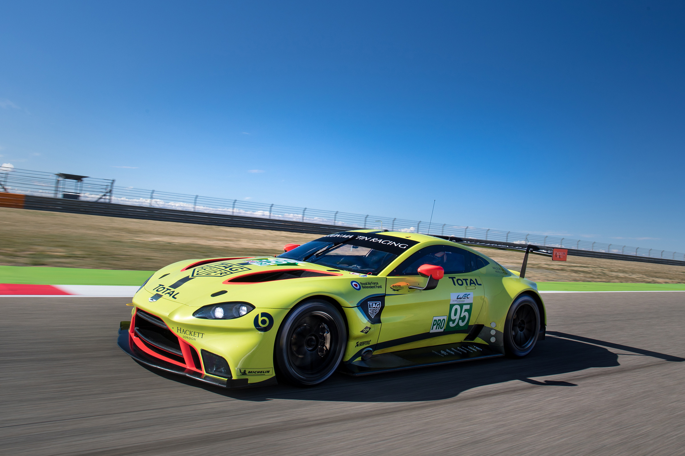 2018 Aston Martin Vantage GTE – front quarter