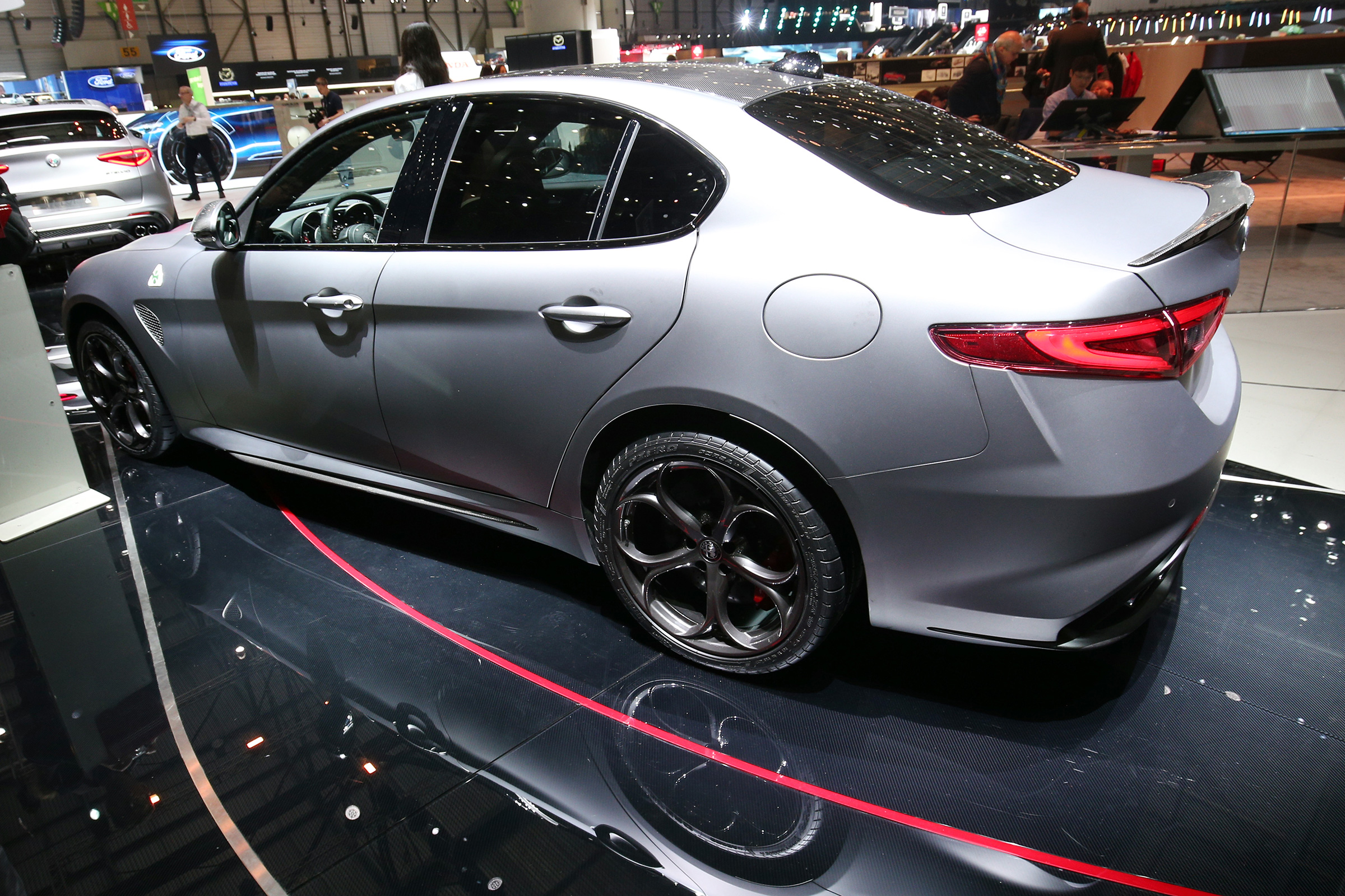 Alfa Romeo Stelvio Quadrifoglio NRING – side