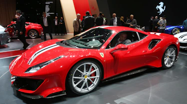 Ferrari 488 Pista – side