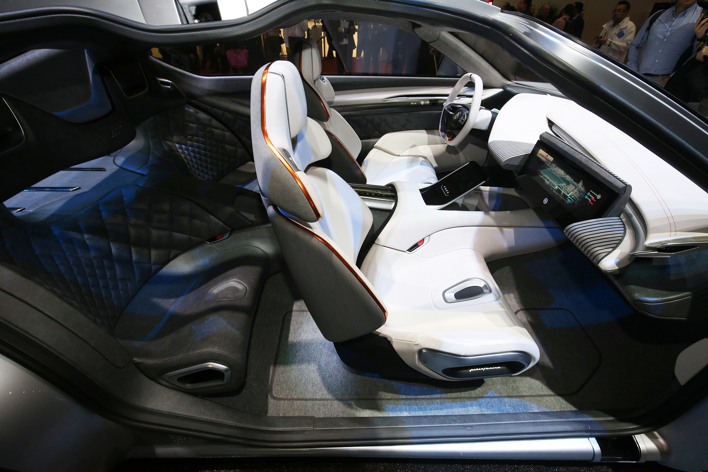 Pininfarina HK GT - interior