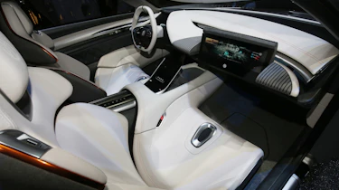 Pininfarina HK GT - front seats