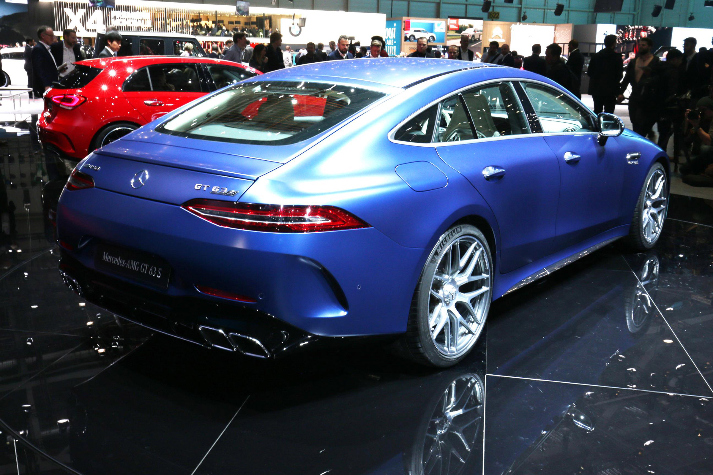Mercedes-AMG GT 63 S - live rear