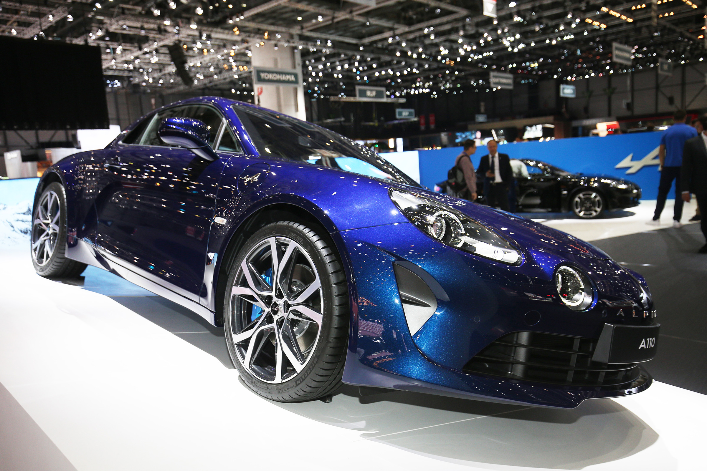 Alpine A110 ledgende – side