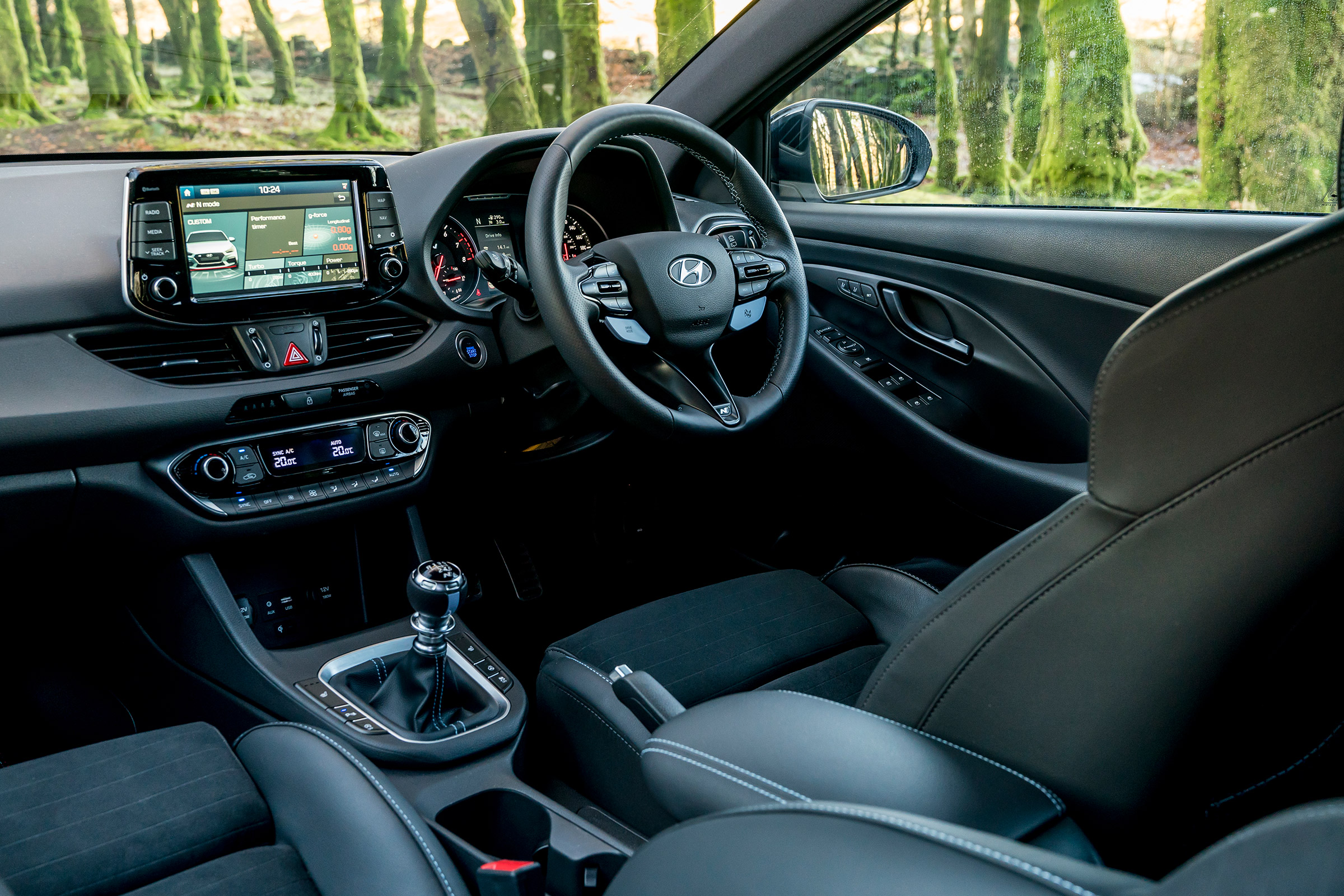 Hyundai i30N group test (Golf GTI and Peugeot 308 GTI) - interior