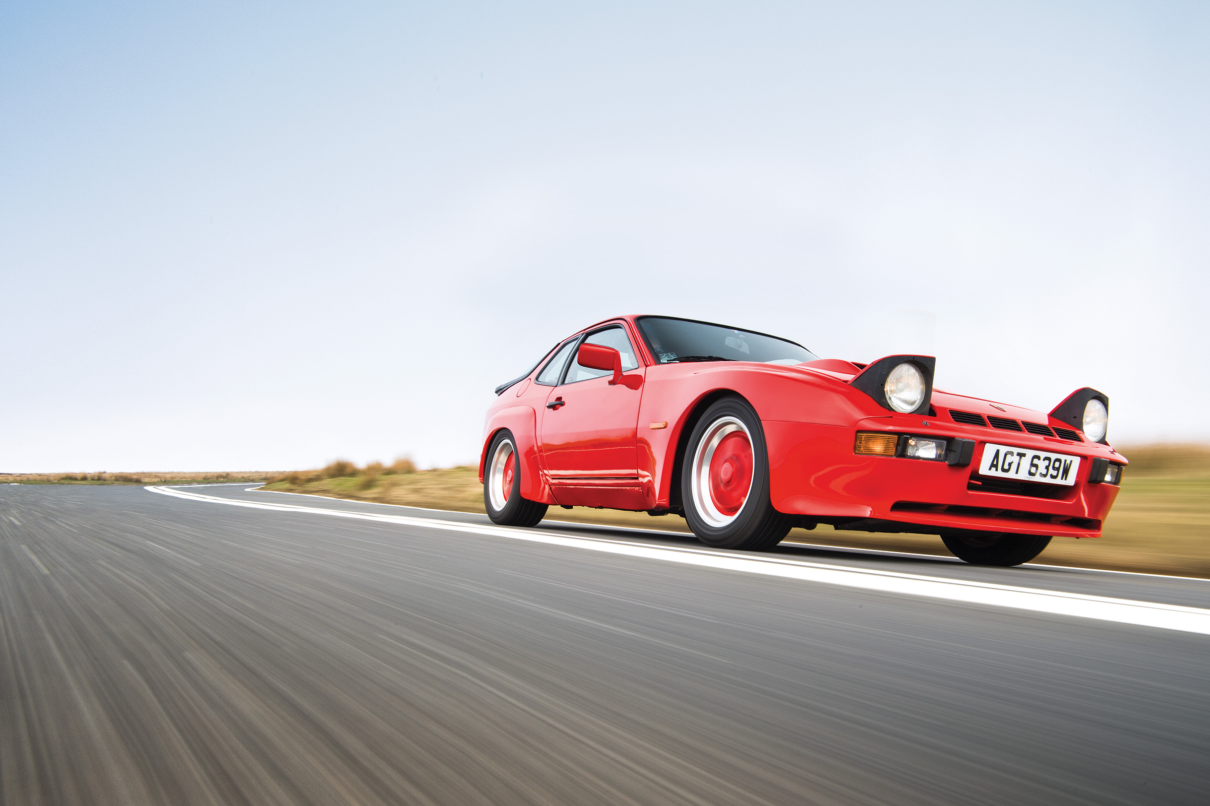 Porsche 924 Carrera GT – front quarter