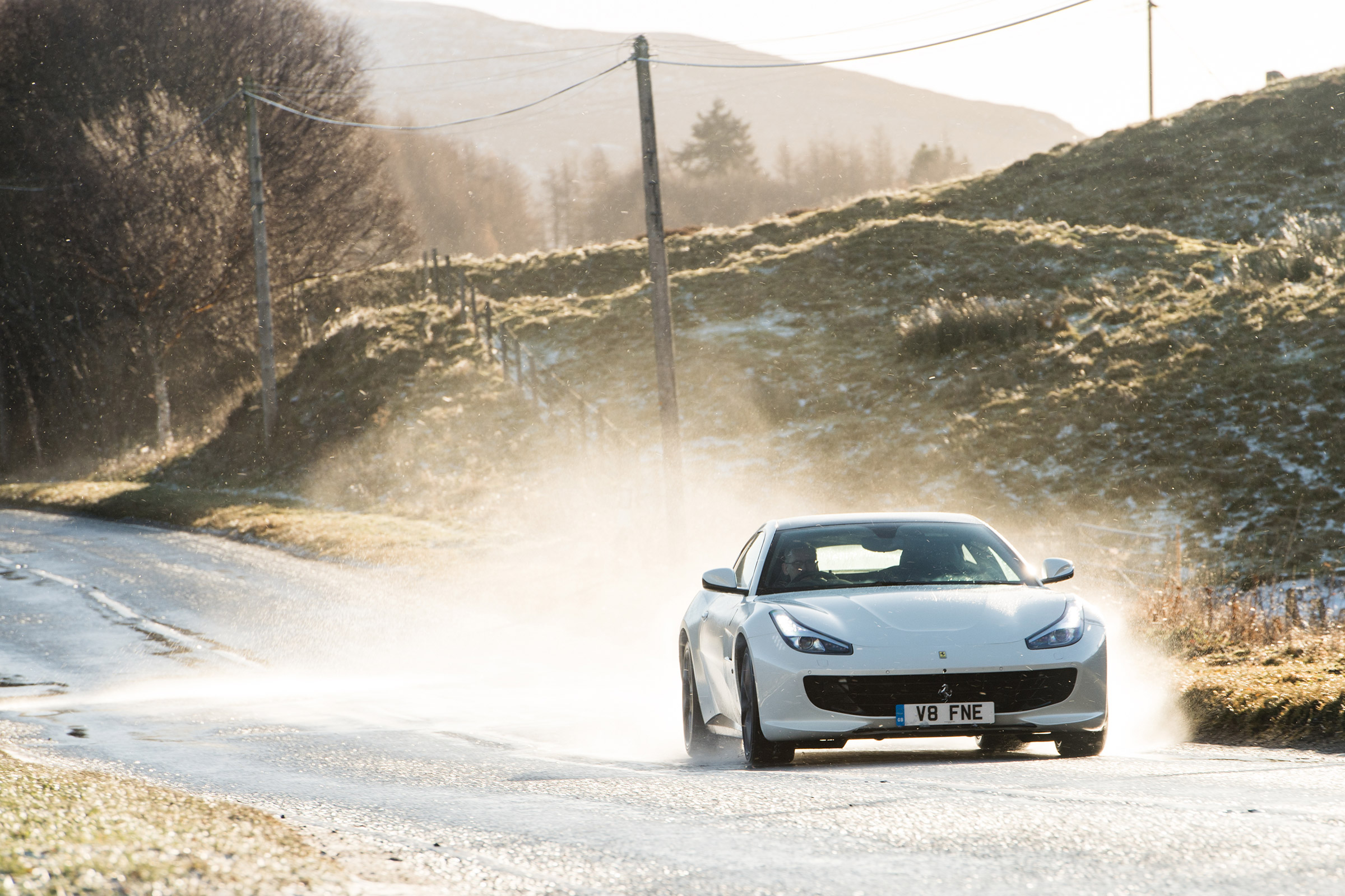 Ferrari GTC4 Lusso T - front