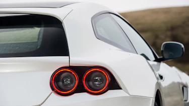 Ferrari GTC4 Lusso T - rear lights