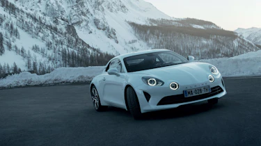 Alpine A110 Pure and Legende - fronts