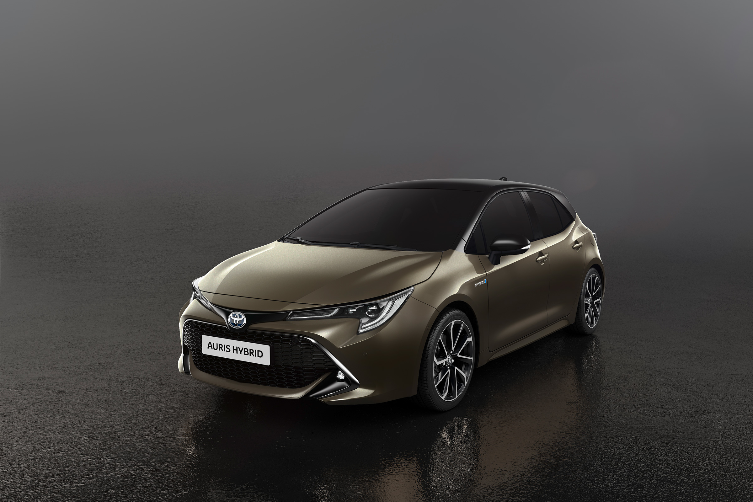 Toyota Auris – front quarter