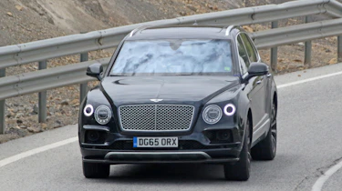 Bentley Bentayga PHEV – front