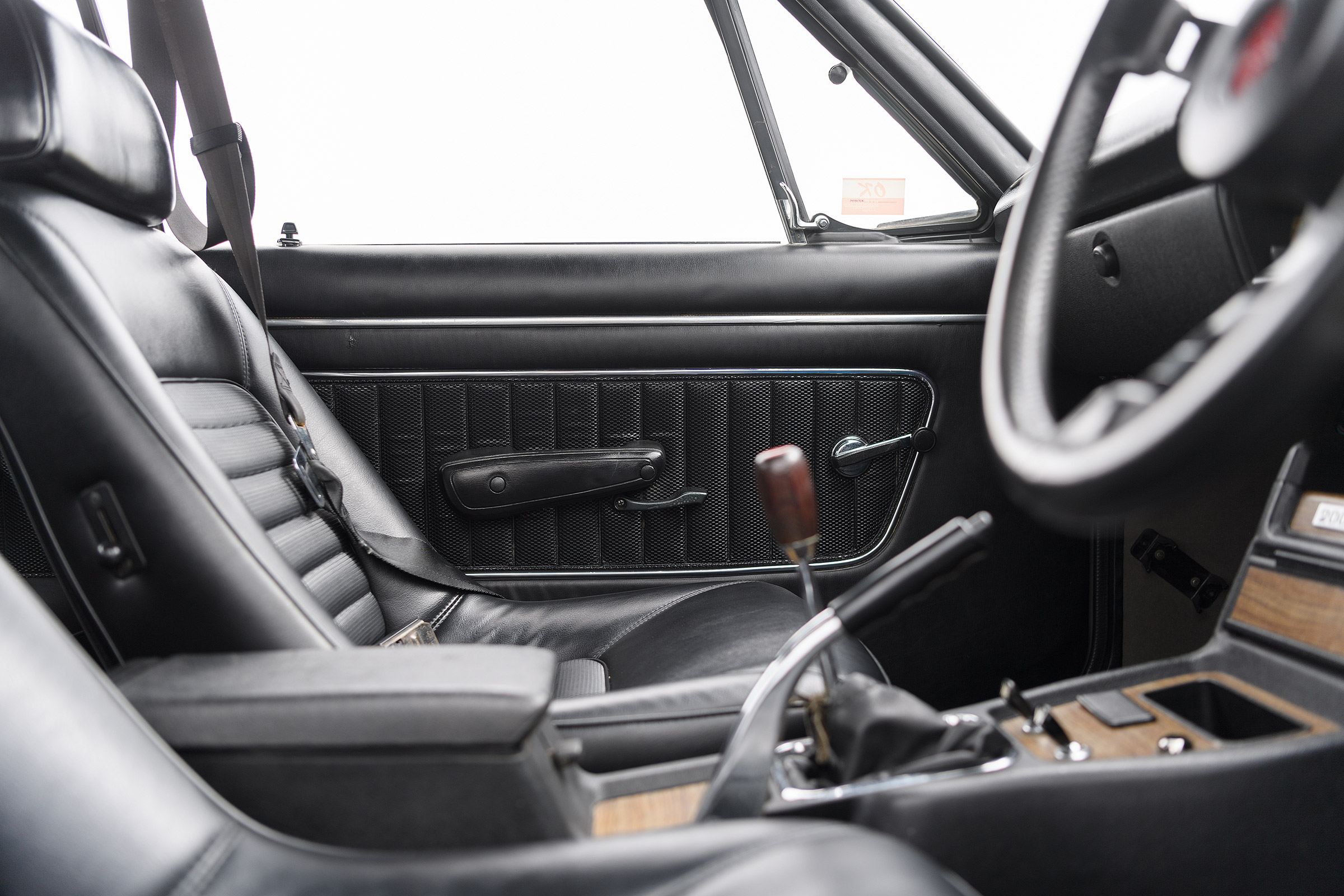 Nissan Hakosuka GT-R - interior