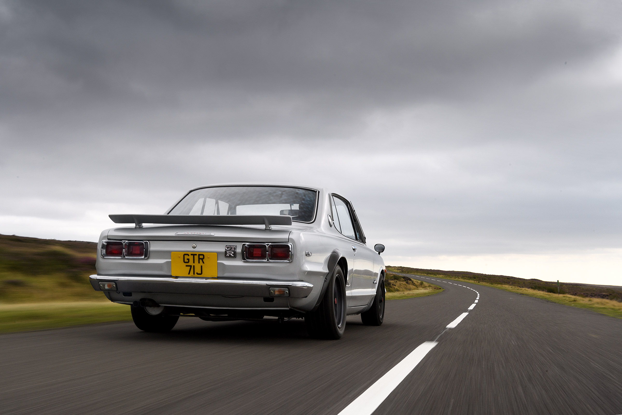 Nissan Hakosuka GT-R - rear